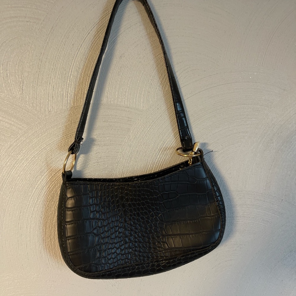 crocodile vintage shoulder bag